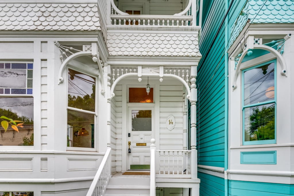 Image for Who Can Help When Buying an Older Home in Portland?