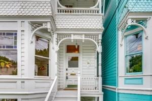 Image for Who Can Help When Buying an Older Home in Portland?